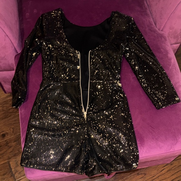 Miss Selfridge Black Sequin Long Sleeve Romper Dress Shorts Dressy Cocktail 6 - Picture 3 of 11